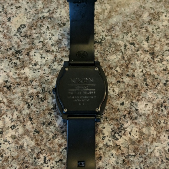 Nixon - Picture 2 of 2